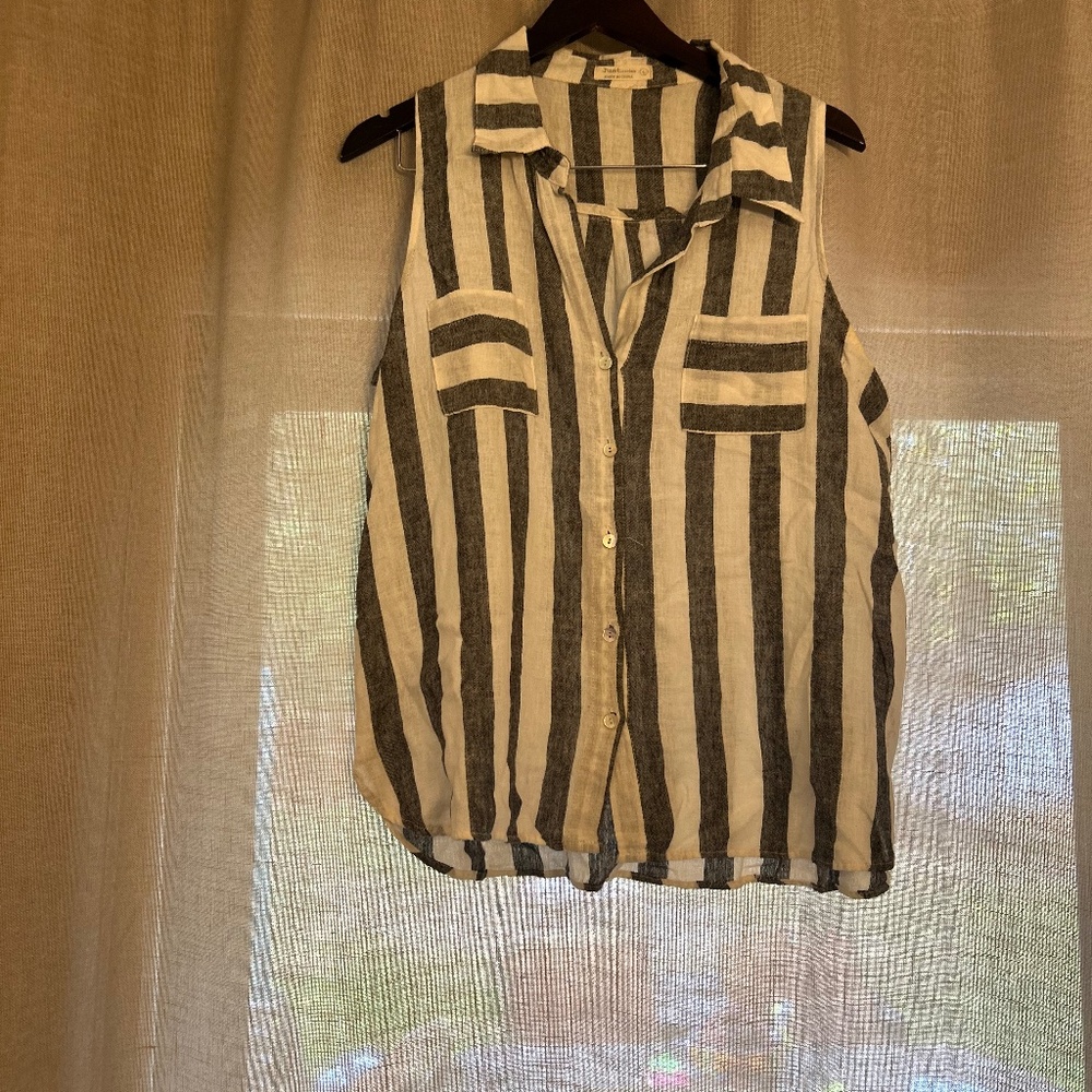 Just Living linen tank